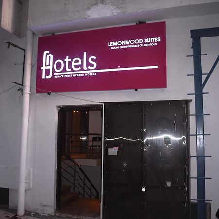 Lemonwood Suites By F9 Hotels - Trivoli Garden Chhatarpur نيودلهي المظهر الخارجي الصورة