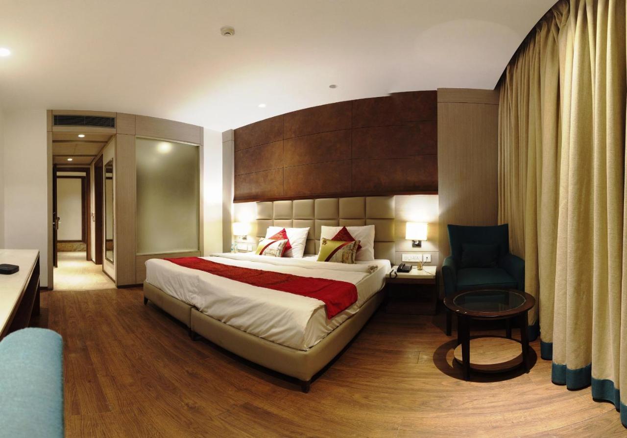 Lemonwood Suites By F9 Hotels - Trivoli Garden Chhatarpur نيودلهي المظهر الخارجي الصورة