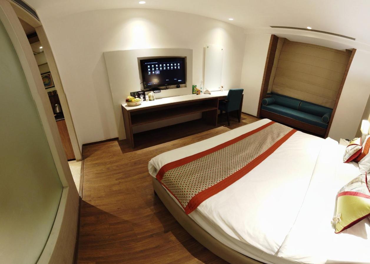 Lemonwood Suites By F9 Hotels - Trivoli Garden Chhatarpur نيودلهي المظهر الخارجي الصورة