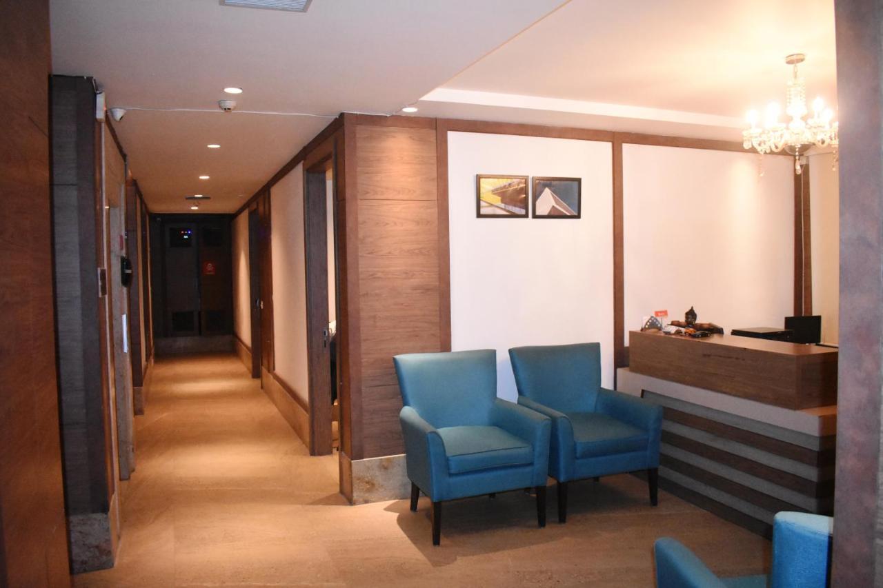 Lemonwood Suites By F9 Hotels - Trivoli Garden Chhatarpur نيودلهي المظهر الخارجي الصورة